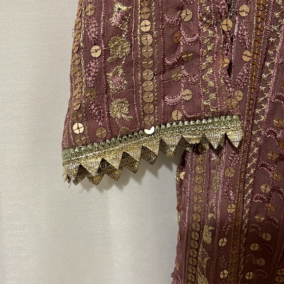 NWT A-Meenah Pink and Gold Modest Embroidered Long Sleeve Dress a130 - Picture 4 of 6